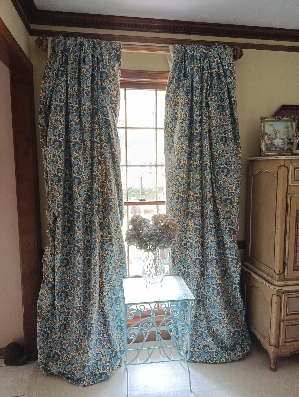 VTG 1970S,  LONG CUSTOM MADE, PINCH PLEATED, LINED DRAPES, VALANCE & 1 YD UNUSED